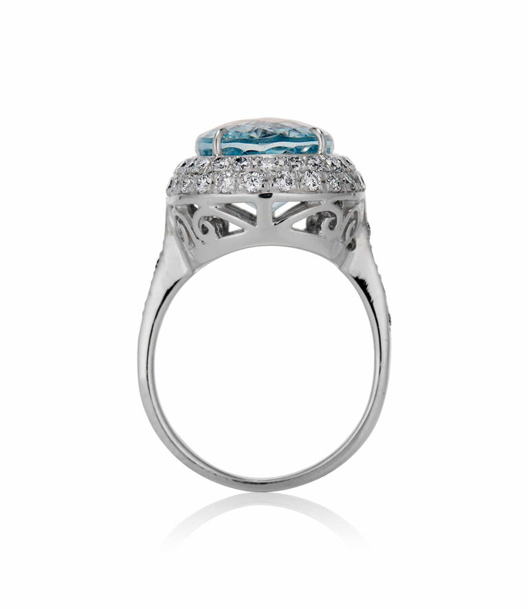 Contemporary 5.15 Carat Checkered Oval Aquamarine and Diamond Cluster White Gold Engagement Ring
