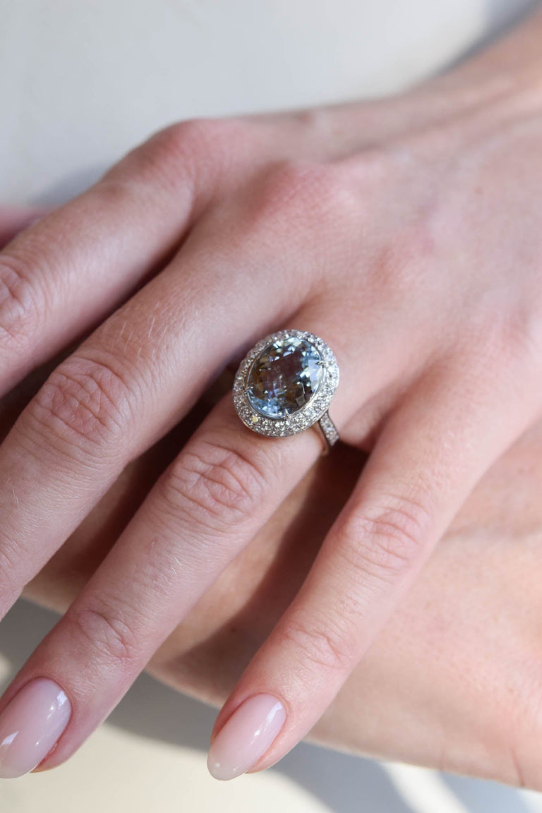 Contemporary 5.15 Carat Checkered Oval Aquamarine and Diamond Cluster White Gold Engagement Ring