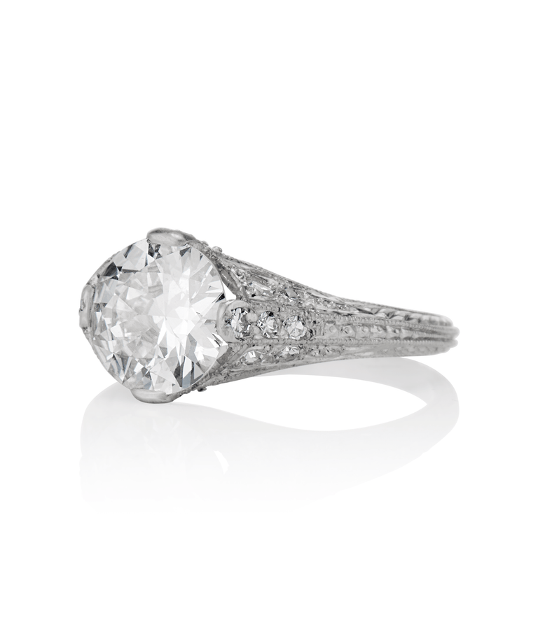 Edwardian 1.45 carat Round Brilliant Cut Diamond Platinum Antique Engagement Ring