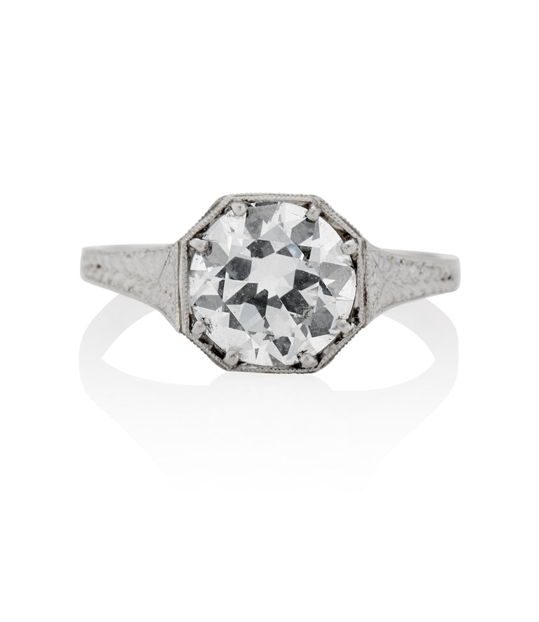 Edwardian 1.63 Carat Circular Cut Diamond Platinum Antique Engagement Ring
