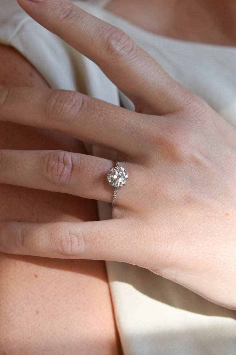 Edwardian 1.92 Carat Circular Brilliant Cut Diamond Platinum Solitaire Vintage Engagement Ring