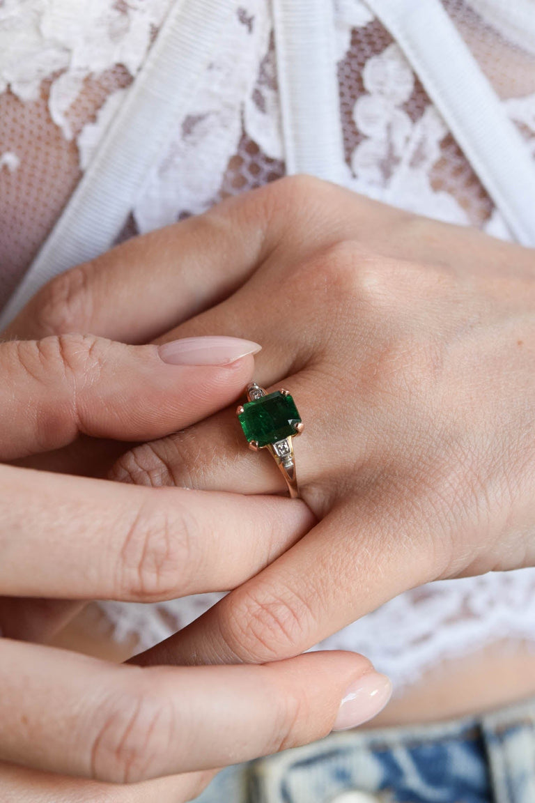 Tiffany & Co. Retro 2.77 Carat Zambian Octagonal Cut Emerald and Diamond Two Tone Vintage Engagement Ring