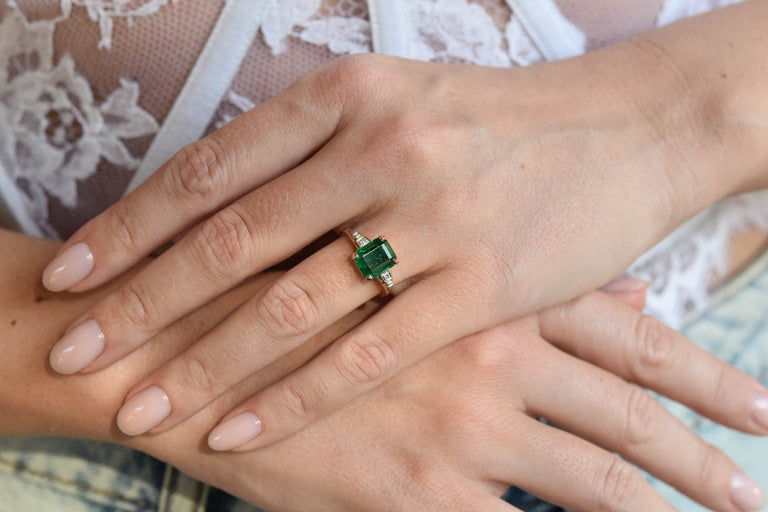 Tiffany & Co. Retro 2.77 Carat Zambian Octagonal Cut Emerald and Diamond Two Tone Vintage Engagement Ring