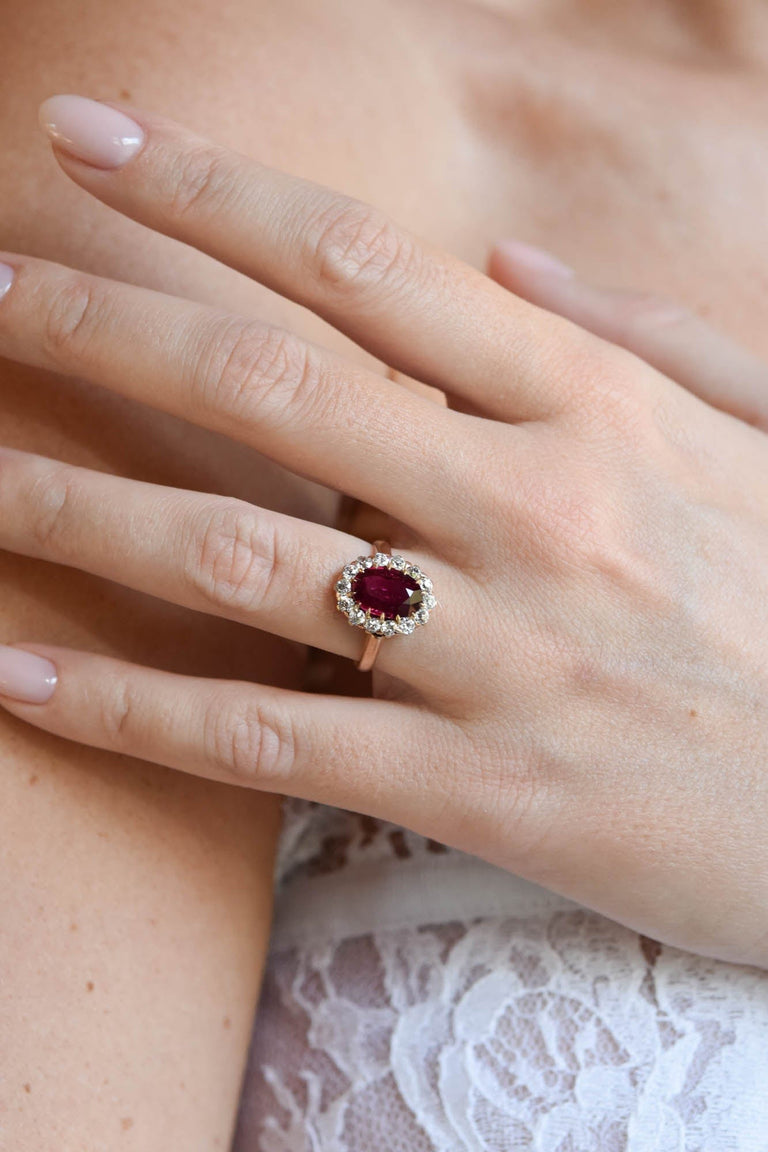 Victorian 2.01 Carat Oval Cut No Heat Ruby and Diamond Yellow Gold Cluster Vintage Engagement Ring