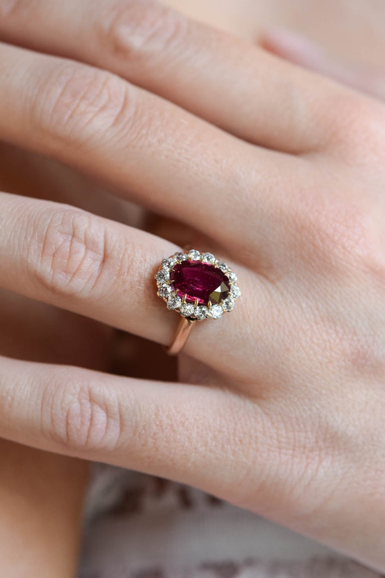Victorian 2.01 Carat Oval Cut No Heat Ruby and Diamond Yellow Gold Cluster Vintage Engagement Ring