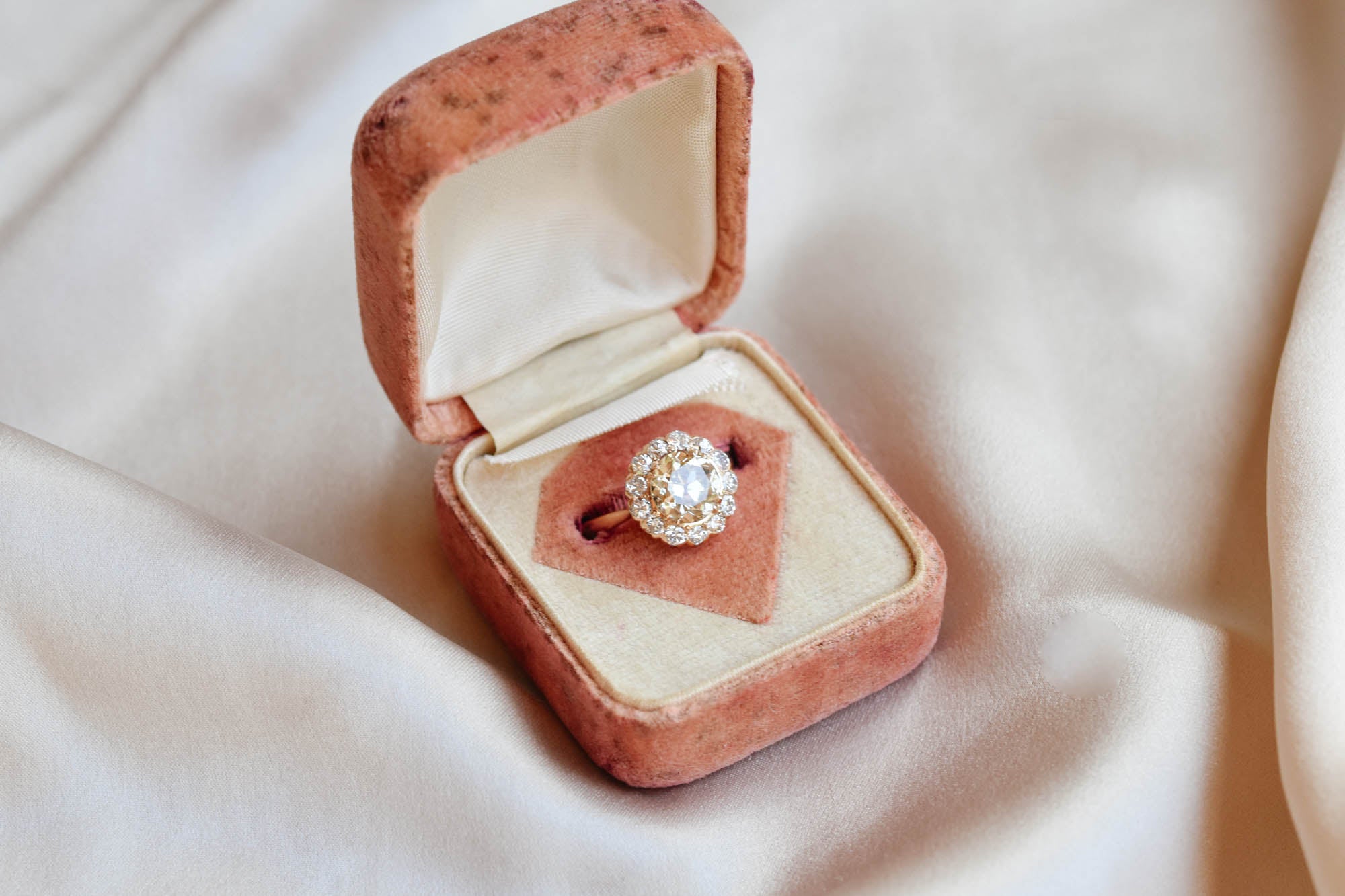 How Old Does a Ring Have to Be to Be Considered Vintage? – Vintage ...