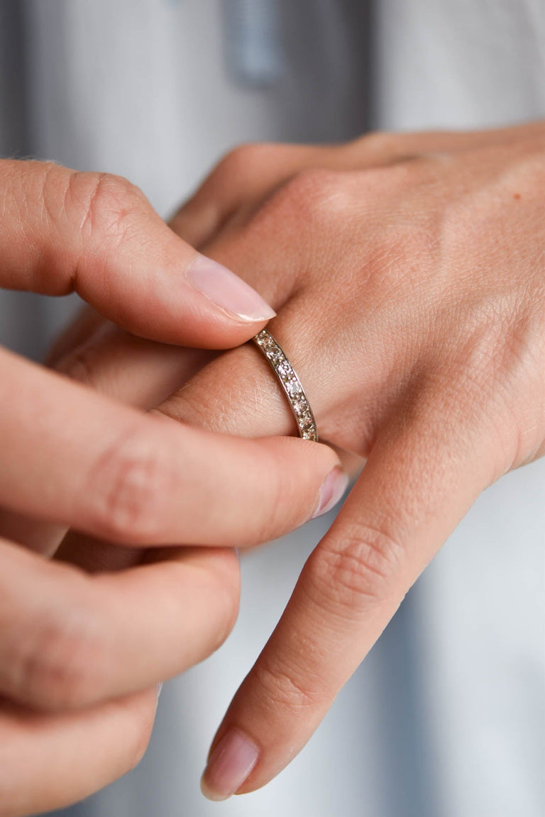 Art Deco 1.25 Carat Round Cut Diamond Platinum Vintage Wedding Eternity Band - Size 6.5