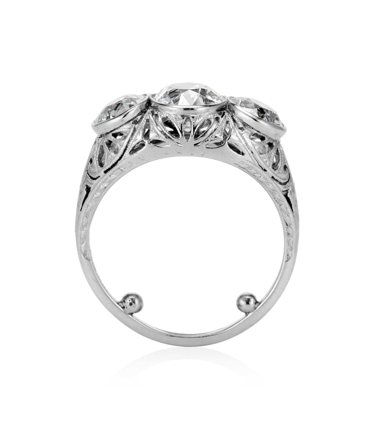 Edwardian 1.11 carat Old European Cut Three Stone Diamond Platinum Vintage Ring