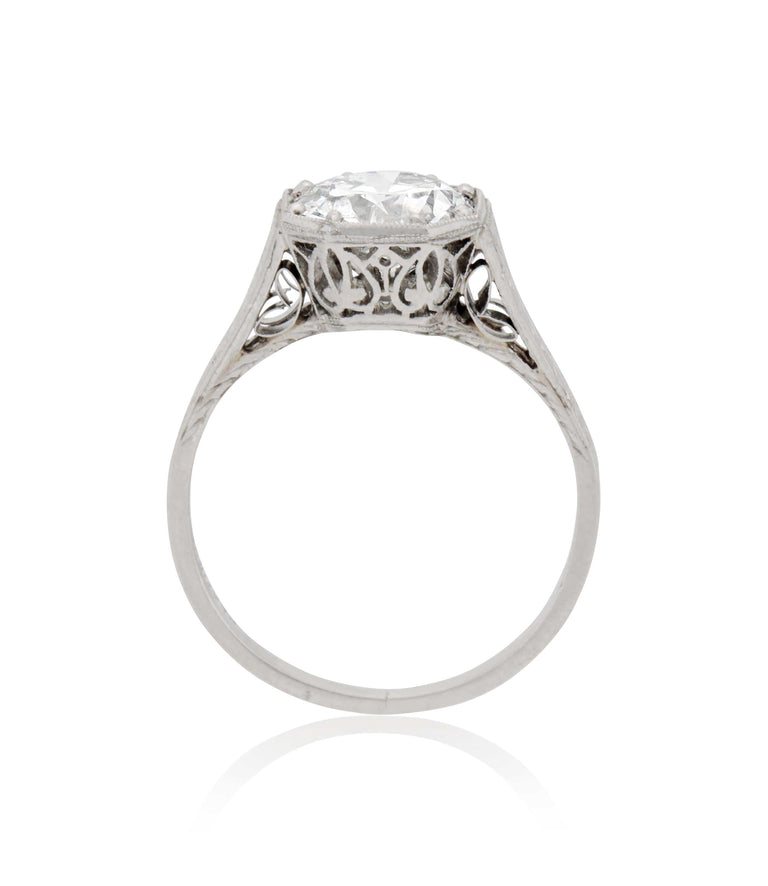 Edwardian 1.63 Carat Circular Cut Diamond Platinum Antique Engagement Ring