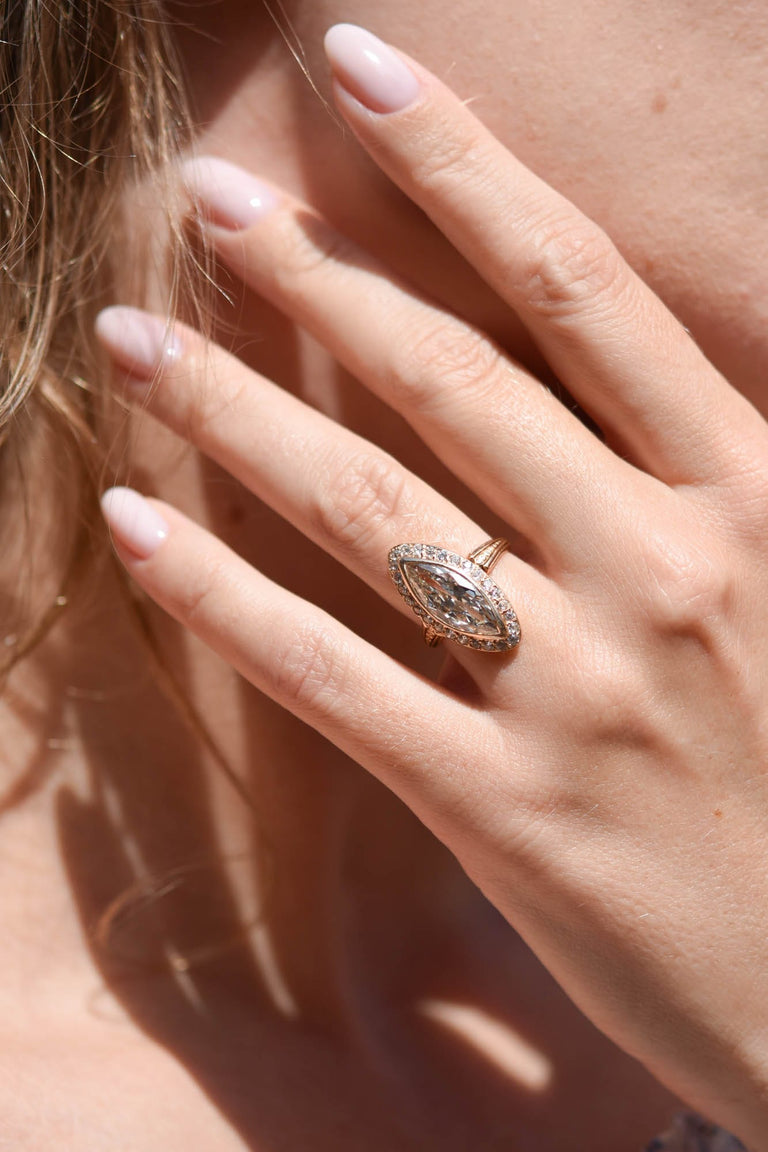Exceptional French Victorian 3.13 Carat Marquise Diamond Yellow Gold Navette Antique Engagement Ring