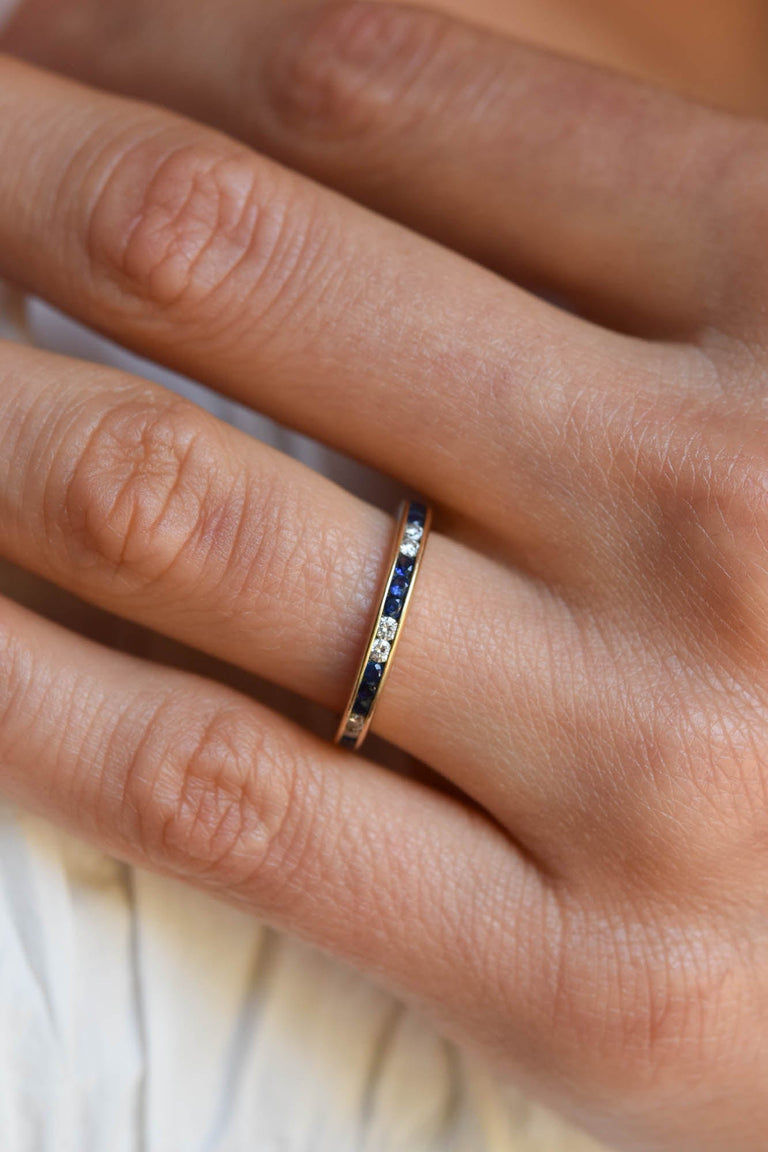 Midcentury Diamond and Sapphire Yellow Gold Vintage Wedding Band - Size 5.5