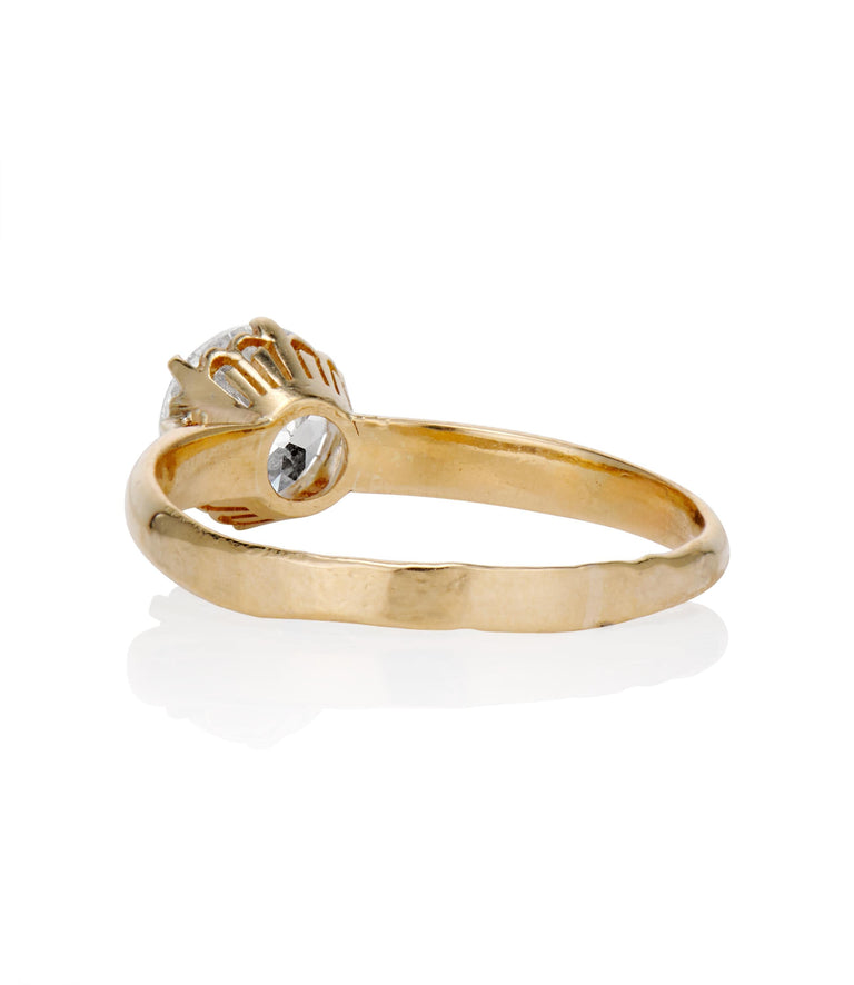 Victorian 1.02 Carat Old European Cut Diamond Yellow Gold Solitaire Ring