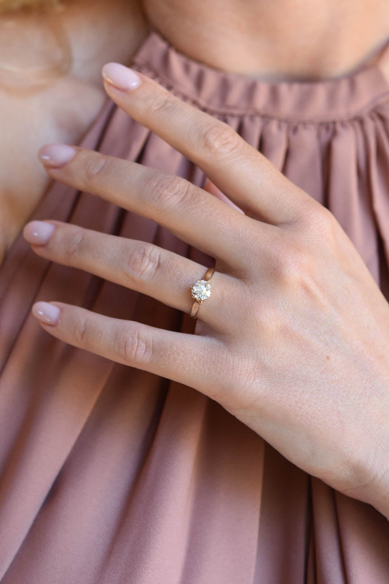 Victorian 1.02 Carat Old European Cut Diamond Yellow Gold Solitaire Vintage Engagement Ring