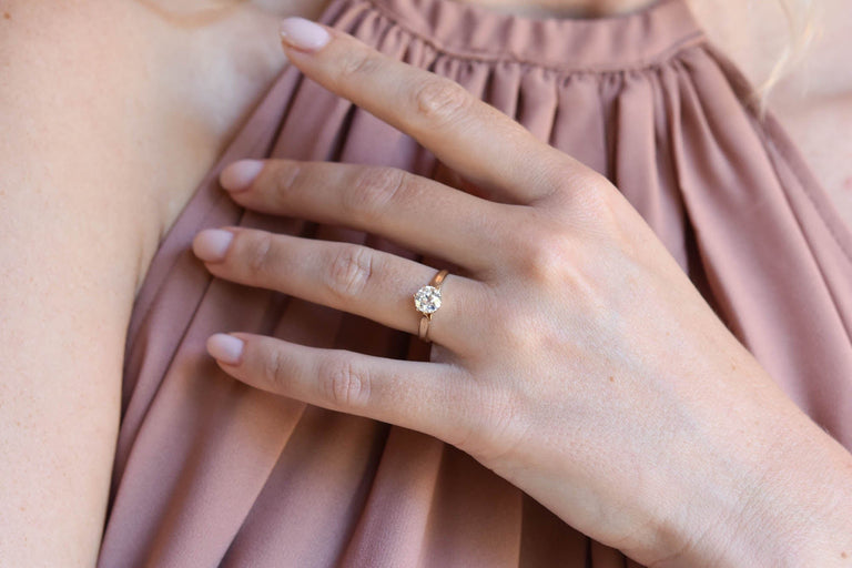 Victorian 1.02 Carat Old European Cut Diamond Yellow Gold Solitaire Vintage Engagement Ring