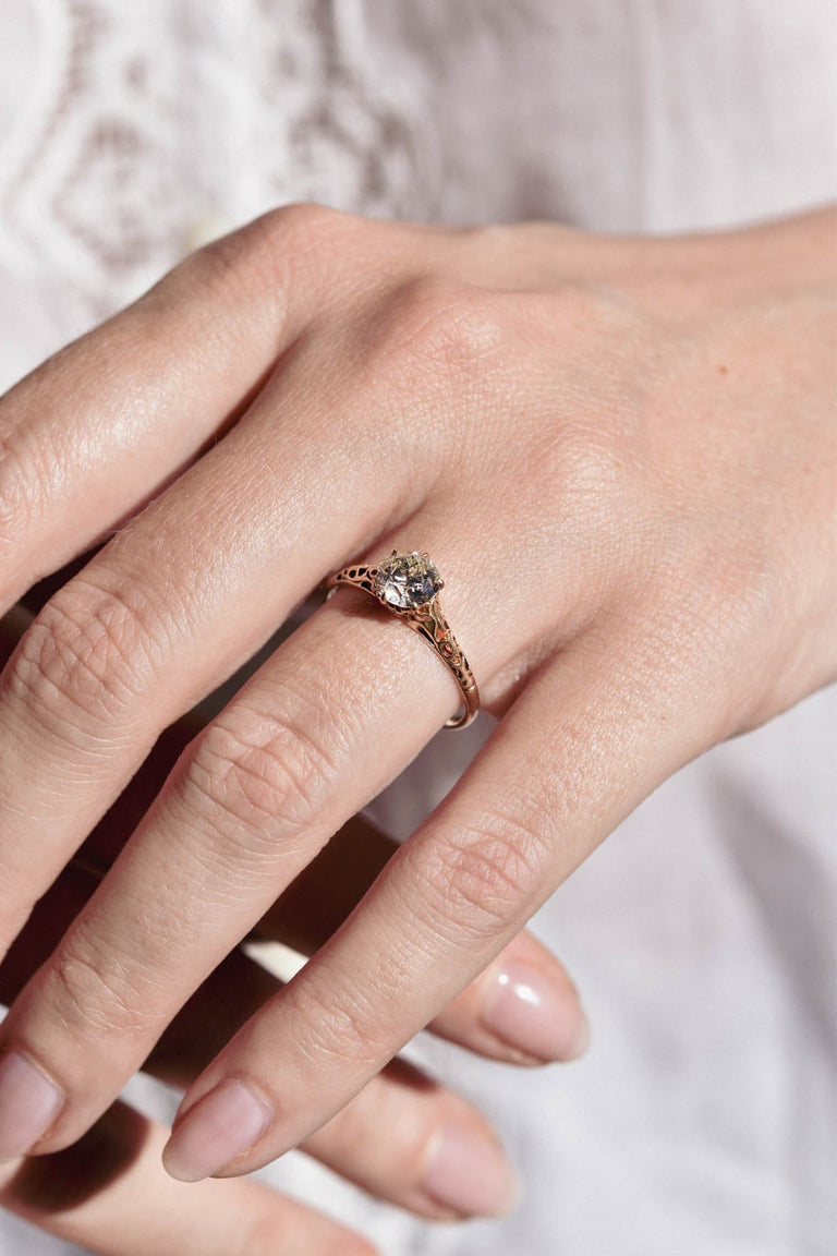 Victorian 1.02 Carat Old European Cut Diamond Yellow Gold Solitaire Vintage Engagement Ring