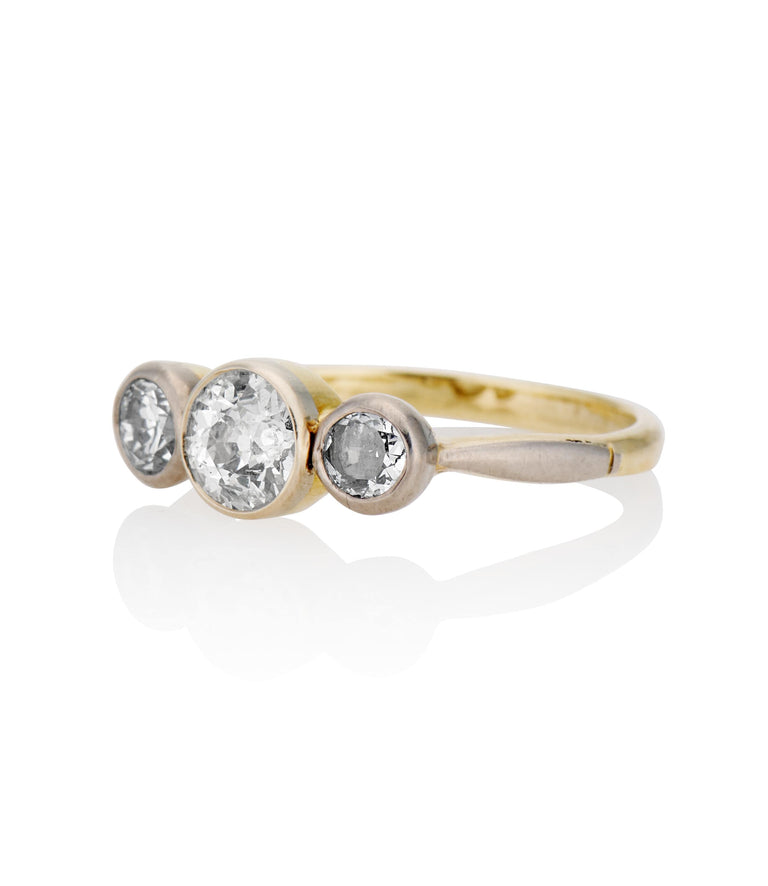 Victorian 1.09 Carat Old European Cut Diamond Yellow Gold Antique Three Stone Engagement Ring