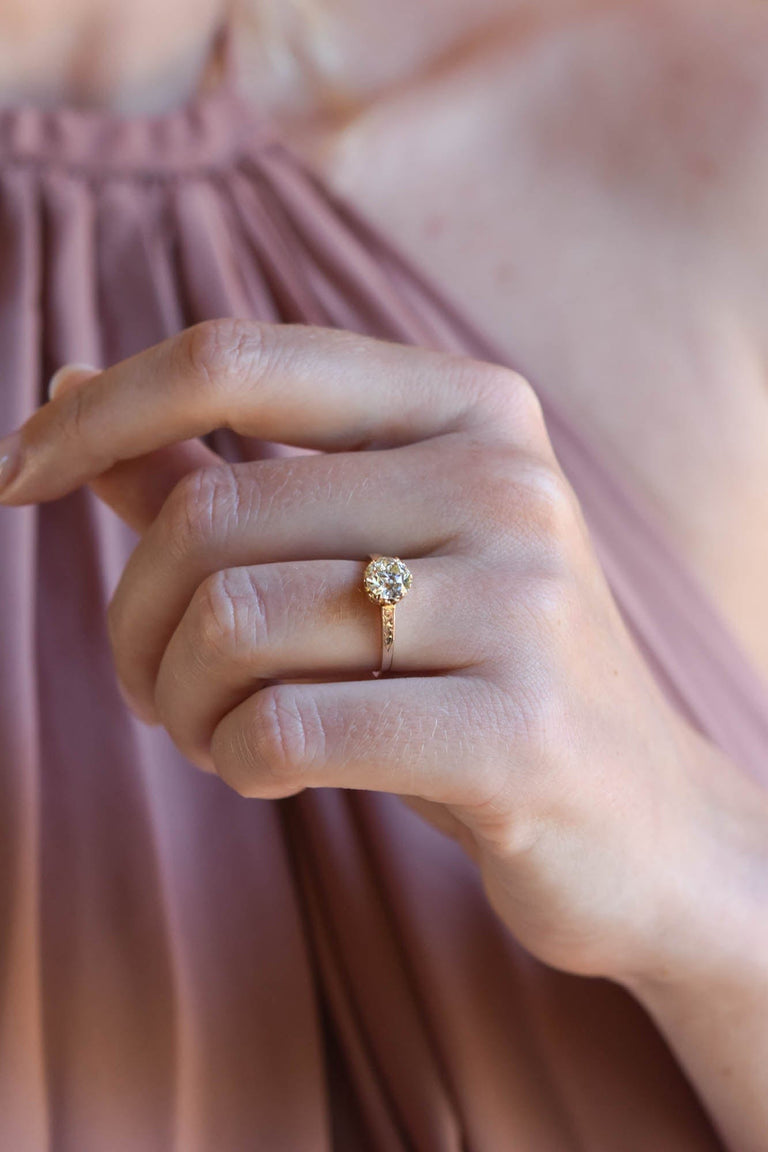 Victorian 1.14 Carat Old European Cut Diamond Yellow Gold Solitaire Vintage Engagement Ring