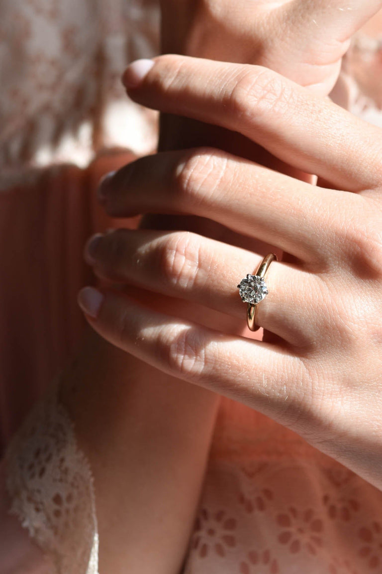 Victorian 1.29 Carat Old European Cut Diamond Yellow Gold Antique Solitaire Engagement Ring