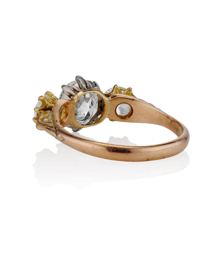 Victorian 1.38 Carat Old European Cut Diamond Yellow Gold Three Stone Engagement Ring