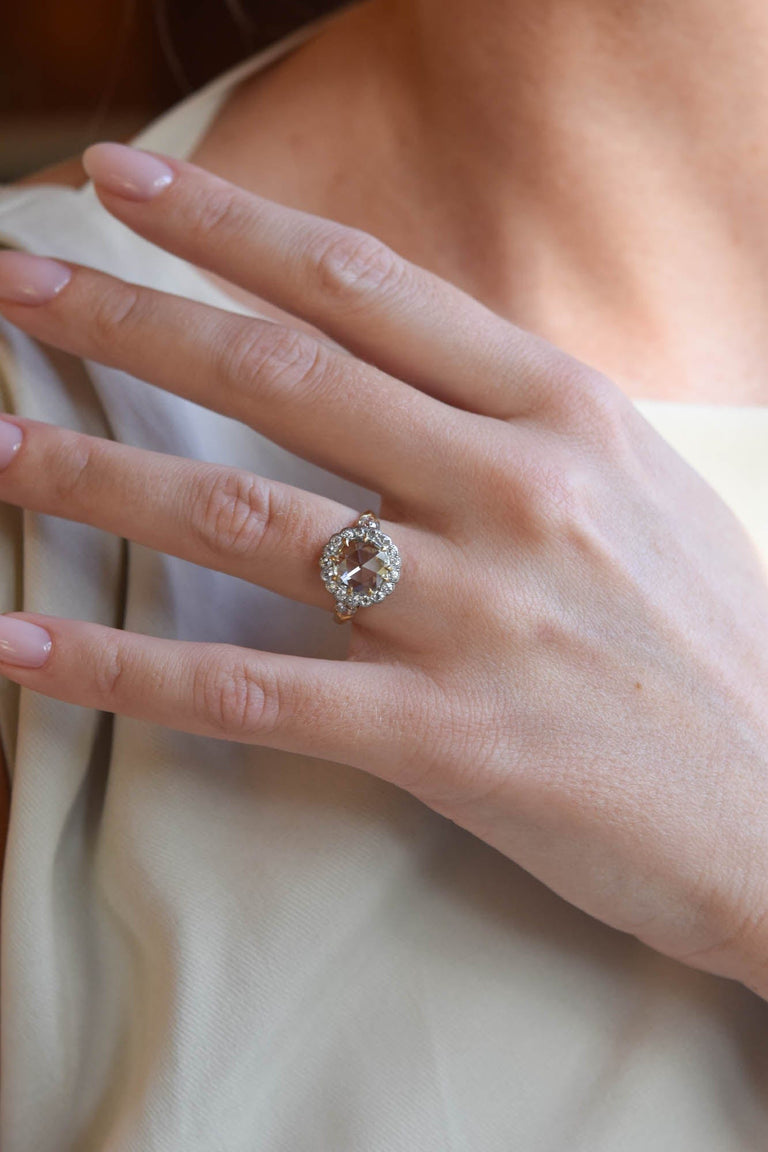 Victorian 1.50 Carat Round Rose Cut Diamond Two Tone Cluster Vintage Engagement Ring