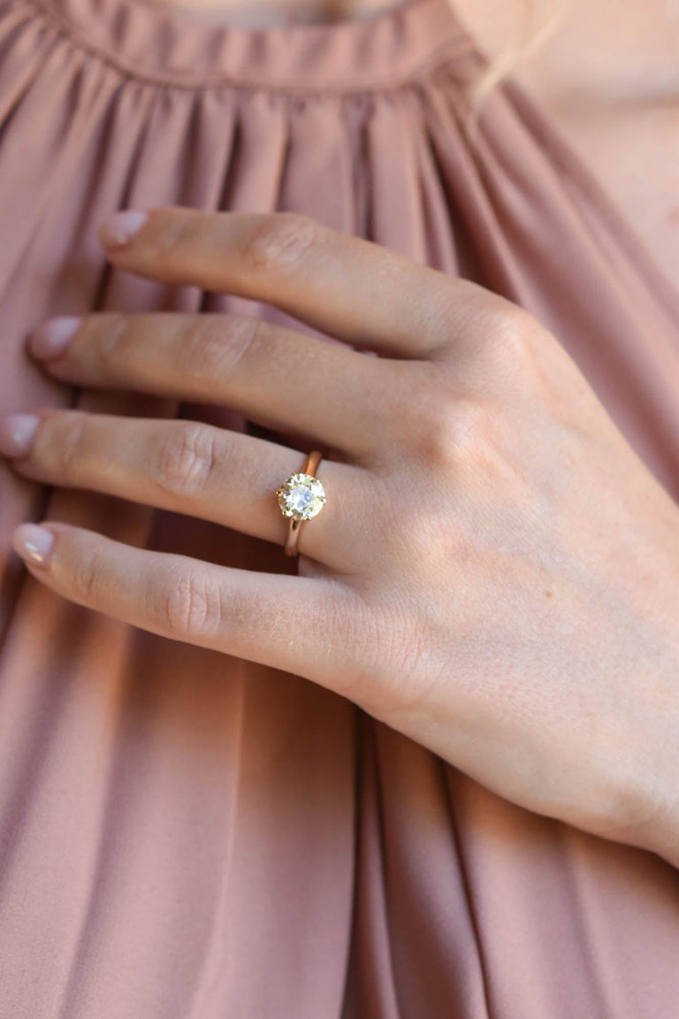 Victorian 1.55 Carat Old European Cut Diamond Yellow Gold Solitaire Vintage Engagement Ring