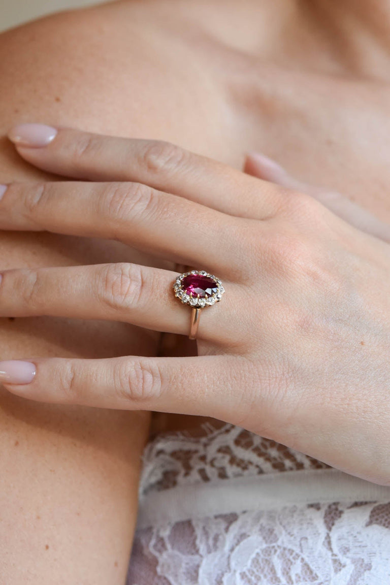 Victorian 2.01 Carat Oval Cut No Heat Ruby and Diamond Yellow Gold Cluster Vintage Engagement Ring
