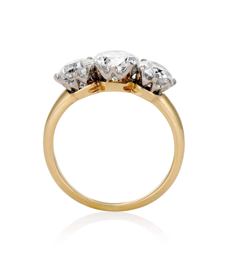 Victorian 2.60 Carat Old European Cut Diamond Yellow Gold Three Stone Ring