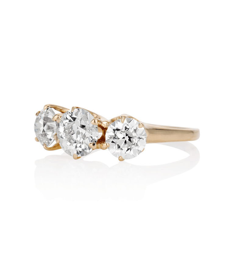 Victorian 2.87 carat Old European Cut Diamond Yellow Gold Three Stone Vintage Engagement Ring