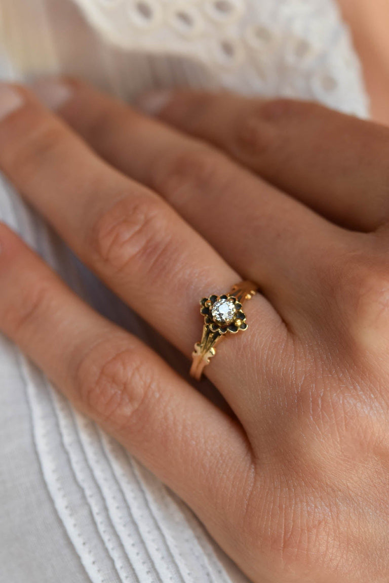 Victorian .23 Carat Round Cut Diamond Yellow Gold Antique Engagement Ring