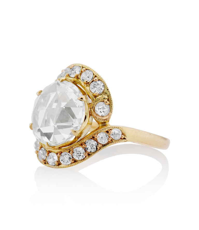 Victorian 3.68 carat Round Cut Diamond Yellow Gold Antique Engagement Ring