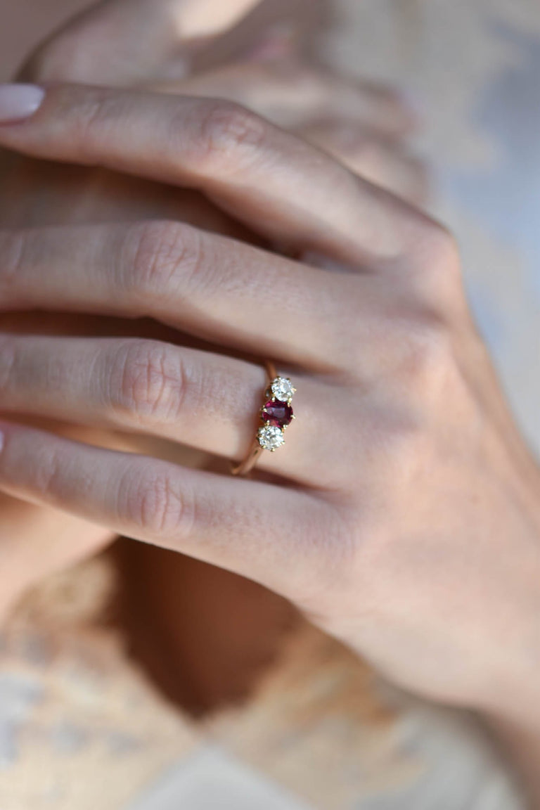 Victorian .60 Carat Oval No Heat Ruby and Diamond Yellow Gold Three Stone Antique Engagement Ring