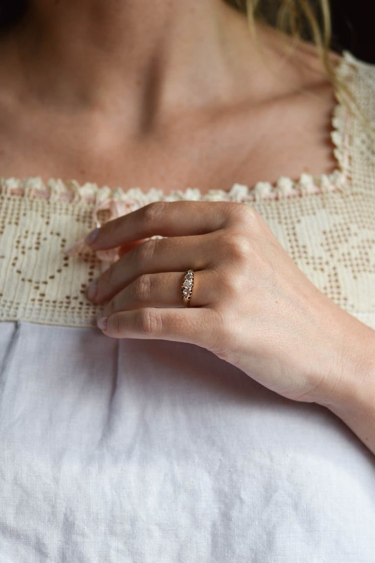 Victorian .95 Carat Old Mine Cut Diamond Yellow Gold Five Stone Wedding Band